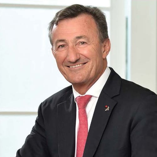 Dassault - Bernard_Charlès_2017-web
