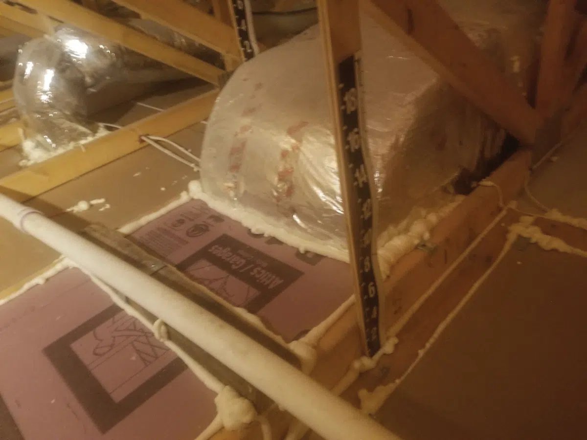 2021-UWLongIsland-9-Interior-Air-Sealant 300
