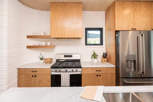 3Strands_ICON_FirstMainstream_3D-printed_Homes_Sold_In_America_Aug2021_Unit_2_Kitchen