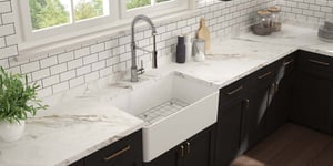 Apron-Front Sink Stuns With Ultra-Thin Walls
