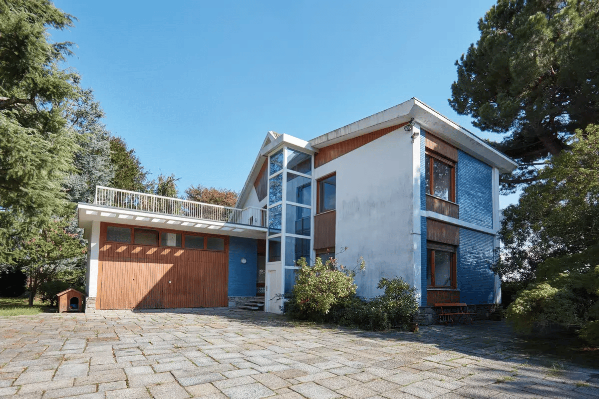 New Building Envelope Retrofit Strategies