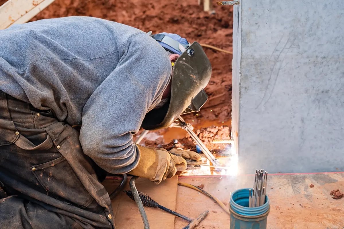 Concrete Welding Wall 300