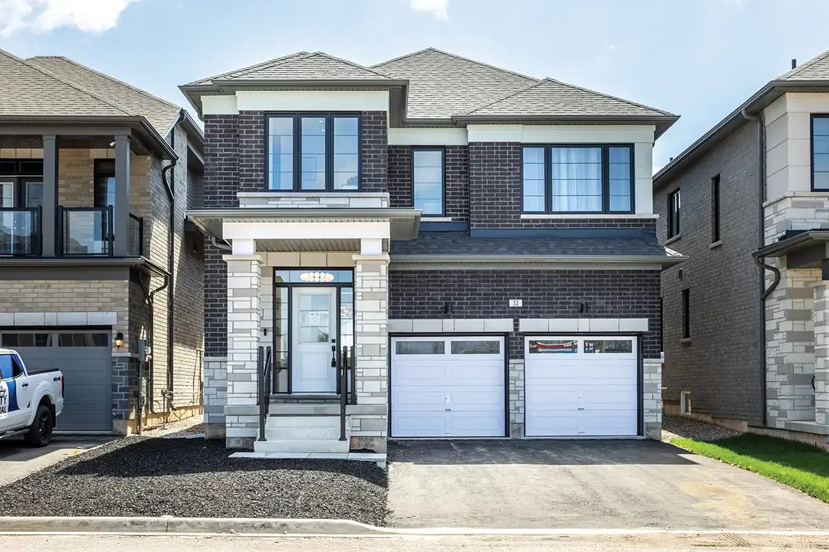 Lakeview Ontario front