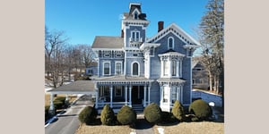Homebuilding’s 2027 Outlook, Google Eyes Virtual Power Plants, and 7 Spooky House Listings