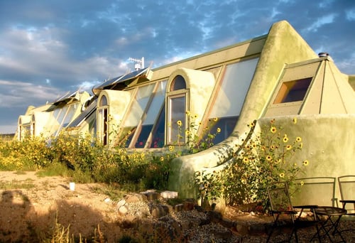 Earthship 1 IMG_1670-300