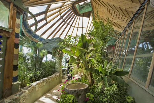 Earthship greenhouse phoenix - Kyle Greenberg - 300