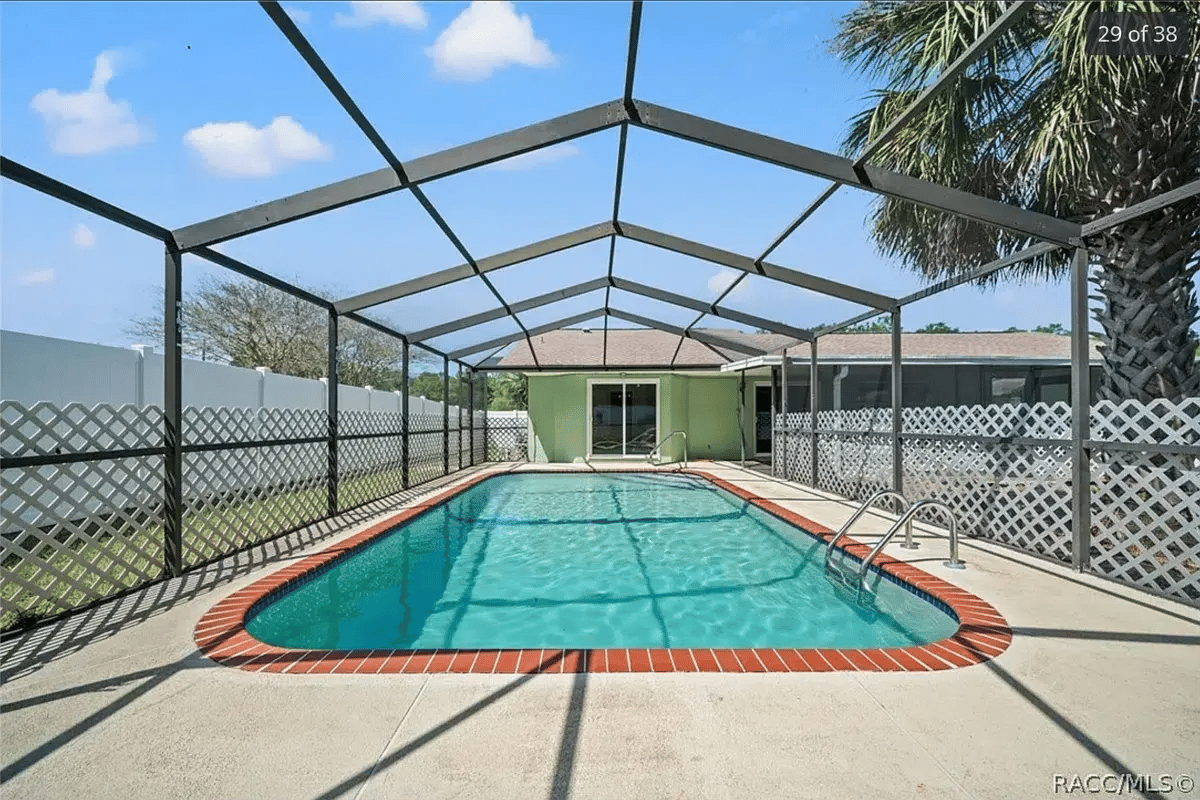 Screenshot_2024-11-04_at_02-26-52_4421_S_Alpine_Ave_Inverness_FL_34452_MLS_#832485_Zillow (1)