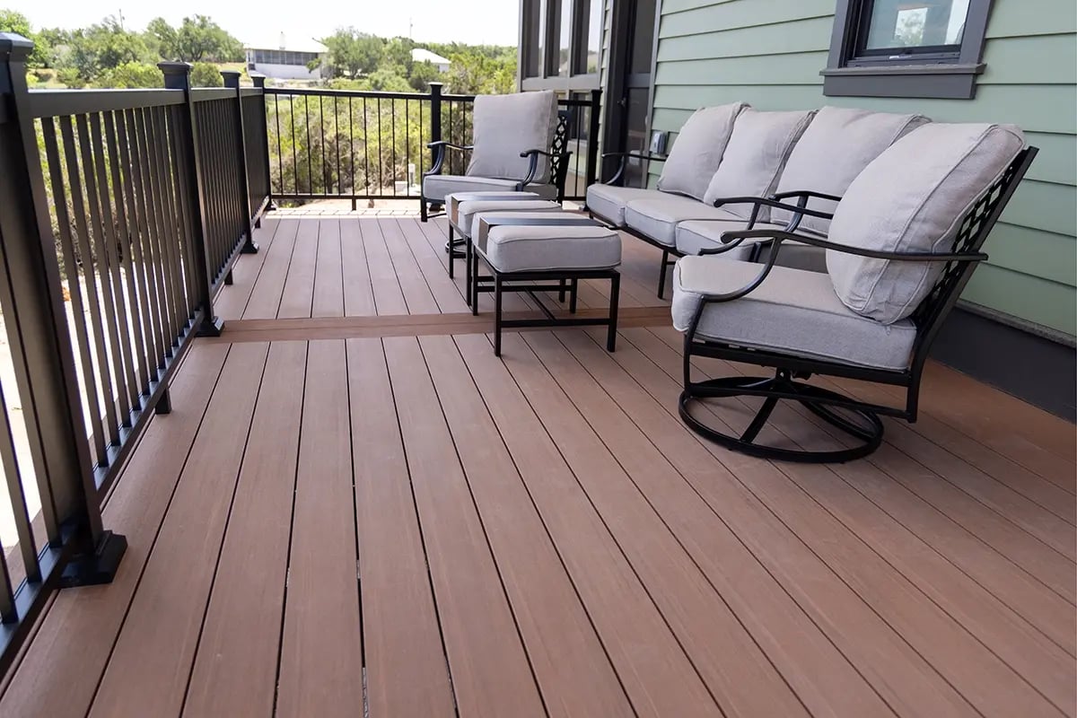 VH Austin - Decking 300