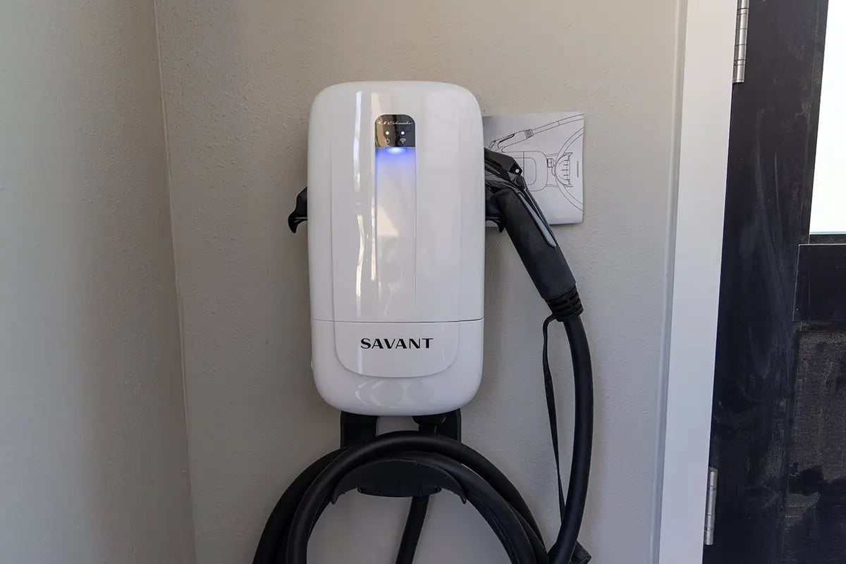 VH Austin - Savant power 300