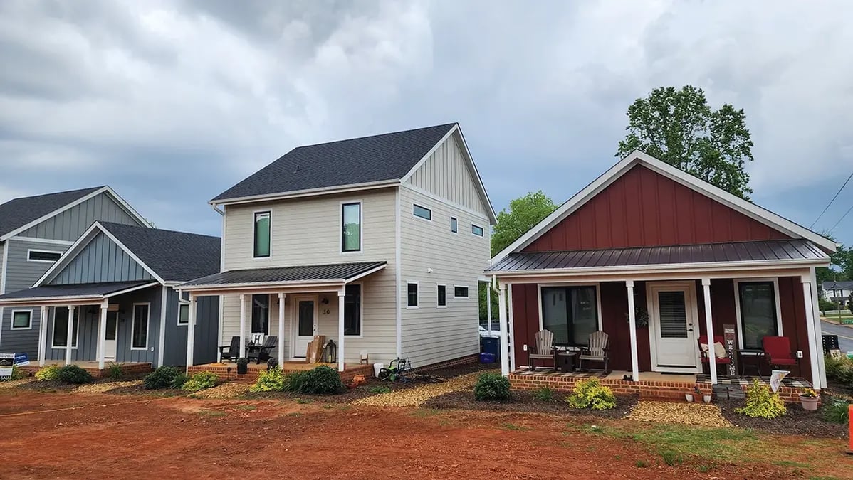 VH Hickory Grove homes