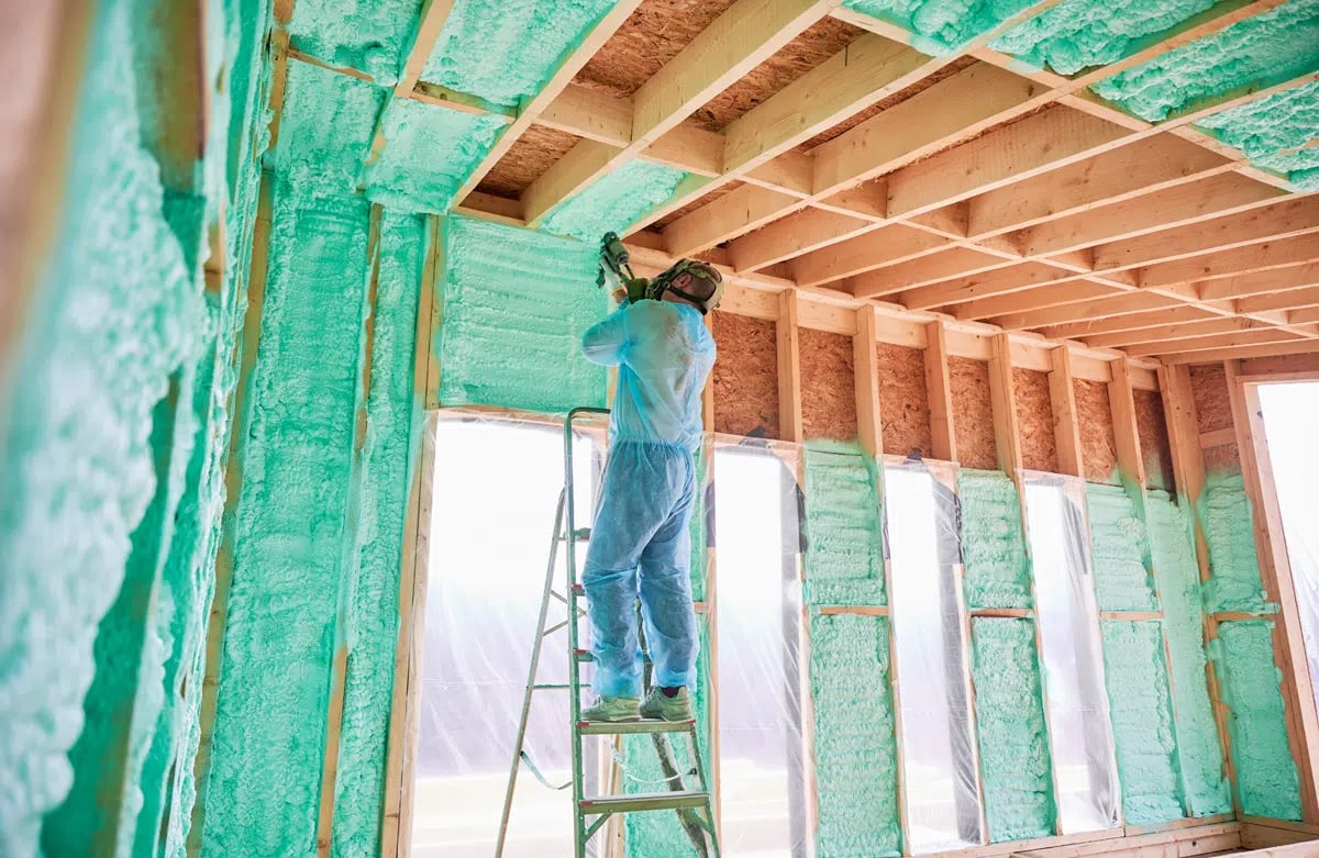 green_builder-media_closed_cell_sprayfoam